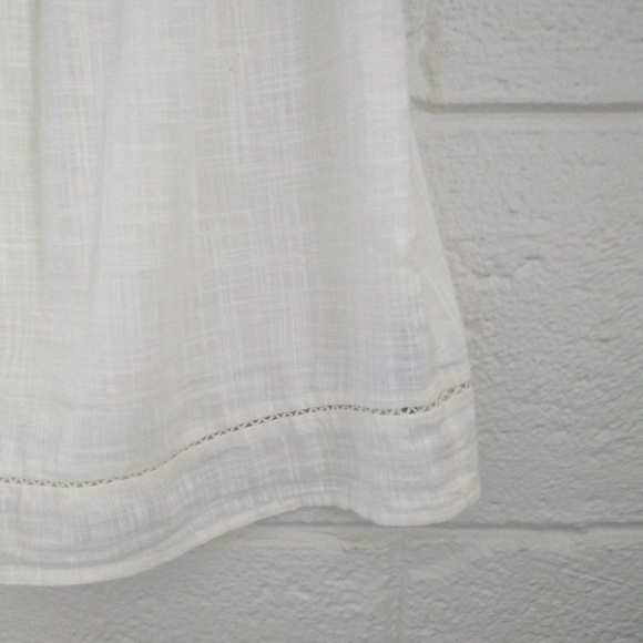 Old Navy Tank Top XS Cream Off White Pleats Crewneck Crochet - Picture 3 of 4